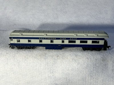 Cool Athearn Baltimore & Ohio RR F-7 A-B-A/6-Car Pass Set HO A & B Powered