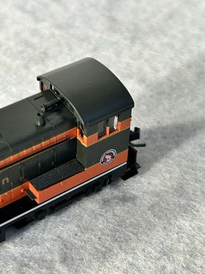 Colorful Atlas Great Northern RR VO-1000 Switcher  Locomotive N Gauge DCC Ready