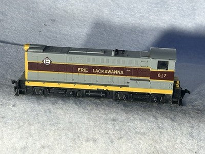 Nice Athearn Blue Box Erie Lackawanna RR Baldwin S-12 Loco HO (Ex One Side Rail)