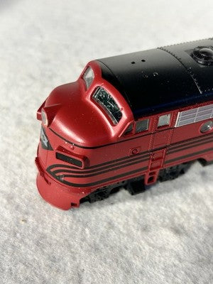 Nice Stewart Lehigh Valley RR F-7A/B Set A Pwrd./B Unpwrd. HO