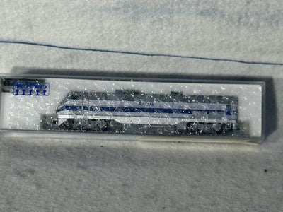 Sleek KATO Amtrak P-42 Genesis Phase IV Locomotive N
