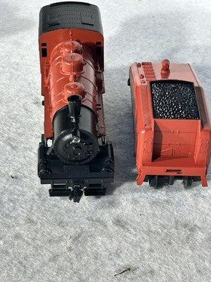 Beautiful Model Power Vintage Santa Fe  4-4-0 Steam Loco HO