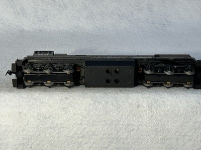 Rare  Athearn U-28C Penn Central Railroad Diesel HO