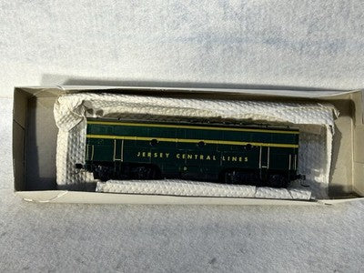 Nice Stewart Jersey Central RR F-3 A/B Set Both Powered HO