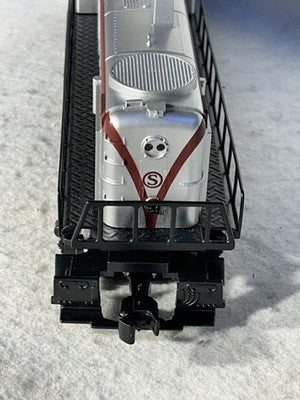 Nice Lionel NYS & W RR ALCO RS-3 Loco With Display Case O Gauge