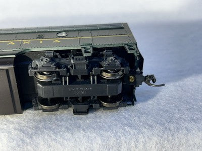 Stout Stewart/KATO  F-7-A/B Phase I Late PENNSY Locos Both Powered