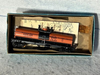 Nice Athearn Blue Box Gulf Oil Single Dome Tank Car HO