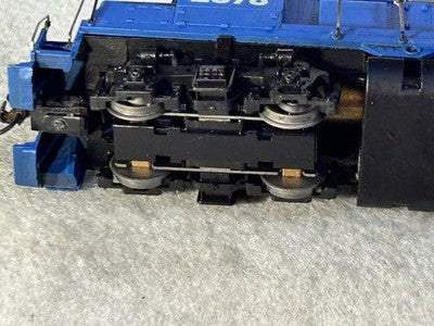 Nice Athearn Custom Painted Conrail RR  GP-35 Diesel Engine HO