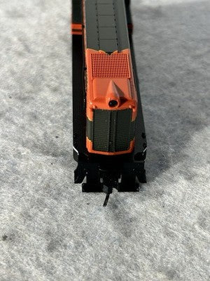 Colorful Atlas Great Northern RR VO-1000 Switcher  Locomotive N Gauge DCC Ready