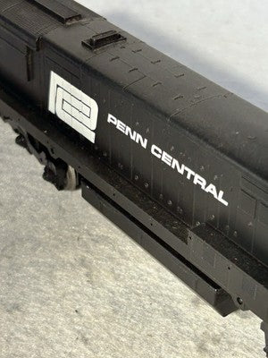 Rare  Athearn U-28C Penn Central Railroad Diesel HO