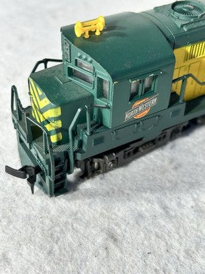 Beautiful AHM Chicago & Northwestern RR Alco C-425 Loco HO (Ex Box)