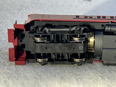 Unusual Stewart Lehigh Valley RR Baldwin VO-1000 Loco HO