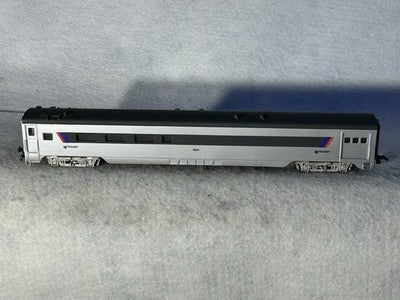 Beautiful New Jersey Transit RR Modern Passenger Car HO (Ex Box)