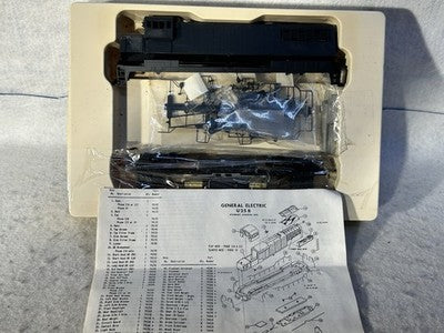 Nice  Stewart Undecorated GE U-25 B Engine Kit HO Unpowered