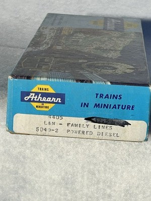 Handsome Athearn SCL/L&N Family Lines RR SD-40-2 Diesel Engine HO