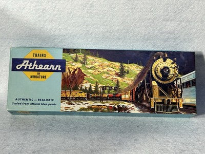 Rare  Athearn U-28C Penn Central Railroad Diesel HO