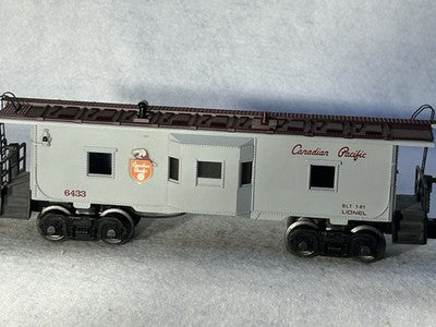Lionel O Gauge Canadian Pacific SD-24 Maple Leaf Limited Train Set