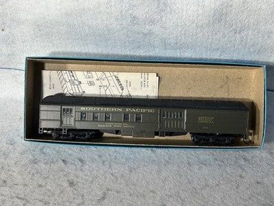 Nice Athearn Southern Pacific RR 6 Car Passenger Set HO
