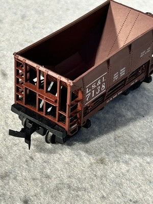 Nice Mixed Roads RR 26’ Ore Cars HO (No Boxes; Price Is Per Car)
