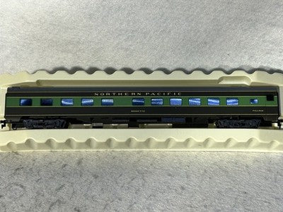 Nice Stewart /KATO/Rivarossi Northern Pacific RR  F-9A/B +5 Car Passenger Set HO
