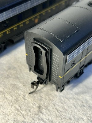 Stout Stewart/KATO  F-7-A/B Phase I Late PENNSY Locos Both Powered