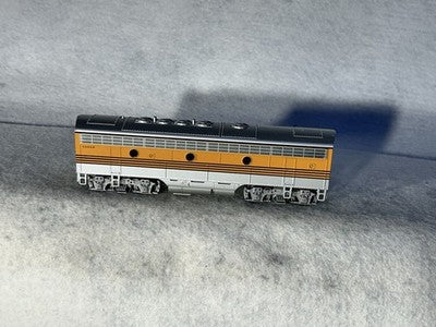 Nice Stewart/KATO Denver & Rio Grande RR F-7B Unpowered HO (Ex-Box Cover)