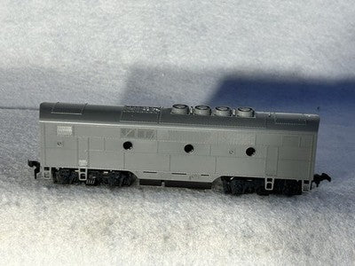 Nice Stewart Undecorated F-3B Powered Engine Phase II HO