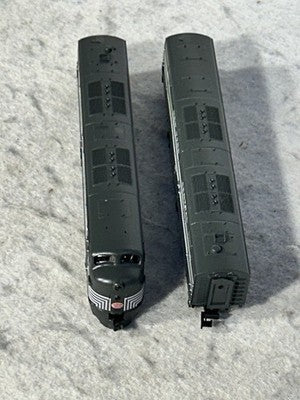Vintage Life Like New York Central RR Lightning Scheme E-7 Loco Set A/B  N Gauge