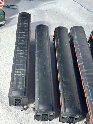 Nice Rivarossi New Haven RR 7-Car Passenger Set HO; 3 Lighted/Interiors(Ex Boxes
