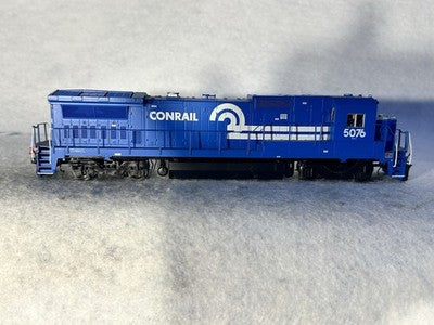 Handsome ATLAS Master CONRAIL Dash 8-40B Locomotive Decoder Equipped HO