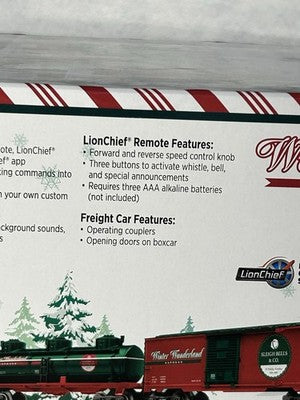 Beautiful WINTER WONDERLAND Christmas Train Set 0 Gauge  Blue Tooth