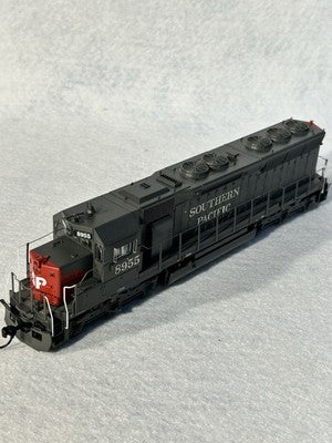 Nice BLI Southern Pacific RRBloody Nose  SD-45 HO DCC/Sound Paragon 4