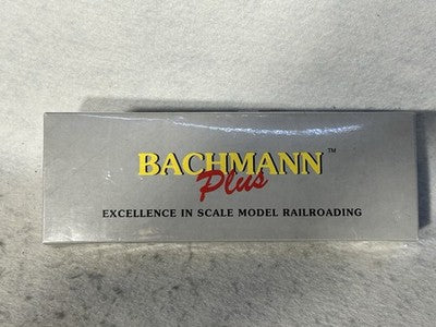 Nice  Bachman Plus Lightning Scheme NYC RR  F-7A /B Both Powered DCC Ready HO