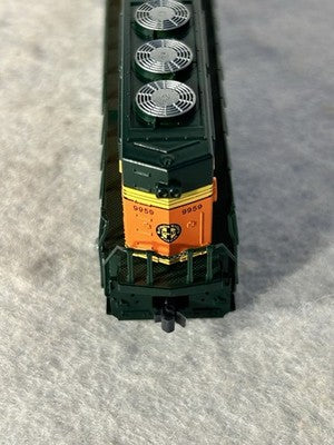 Beautiful KATO BNSF RR SD-70MAC Diesel Engine N GAUGE