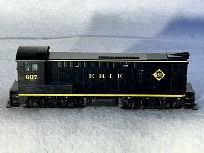 Nice Stewart Erie RR Baldwin S-12 Loco HO