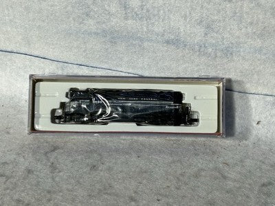 Handsome Atlas New York Central RR Lightning Scheme GP-7 # 5698 Loco N Gauge