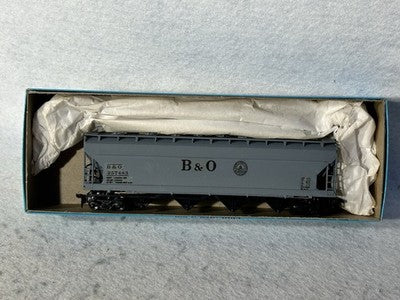 Nice Athearn Mixed Road 4-Bay Cylindrical Hopper Cars HO