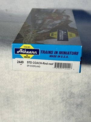 Beautiful Athearn Union Pacific RR “Overland” Coach Car Round Roof HO