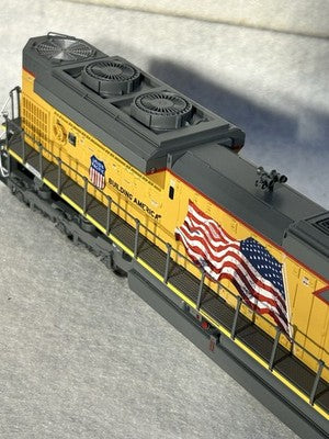 Regal BLI Union Pacific RR “Building America” Scheme SD-70ACE DCC Ready HO
