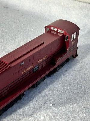 Unusual Stewart Lehigh Valley RR Baldwin VO-1000 Loco HO