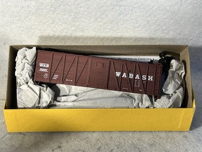 Select Accurail Various RR 40’ Box Car  Kits HO