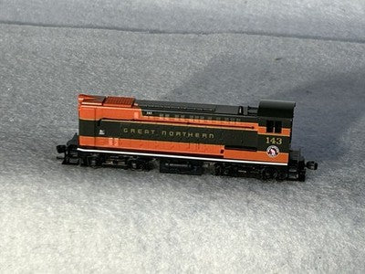 Gorgeous Atlas Great Northern RR VO-1000 Switcher  Locomotive N Gauge DCC Ready