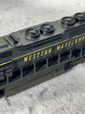 Nice Western Maryland RR SD-40 Diesel Engine HO (Ex Box, Light)
