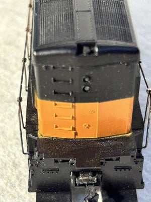 Nice Athearn U-30C Milwaukee Road Diesel HO (Rear Railing Missing)