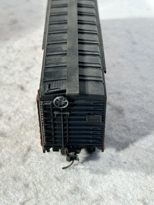 Nice Athearn Santa Fe RR 50’ Double Door Box Car HO Metal Wheels, KD’s (Ex Box)