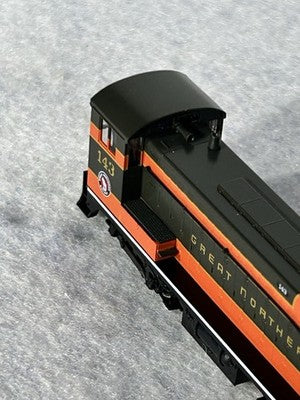 Gorgeous Atlas Great Northern RR VO-1000 Switcher  Locomotive N Gauge DCC Ready