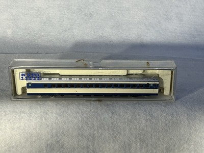 Nice KATO Japanese Bullet Train 2- Engine/2-Car Passenger Set N GAUGE