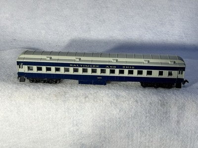 Cool Athearn Baltimore & Ohio RR F-7 A-B-A/6-Car Pass Set HO A & B Powered