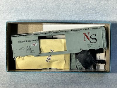 Beautiful Athearn 50’Box Cars Varied Road Names, HO (PRICE/CAR-SPECIFY CHOICE)