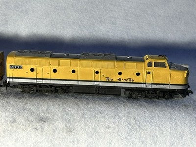 Cool Rivarossi Krause-Maffei Denver & Rio Grande A-A Loco  HO (Ex-Boxes)